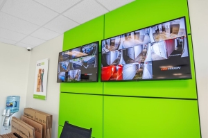 Extra Space Storage - 7737 - Harleysville - Franklin St - Photo 7