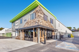 Extra Space Storage - 7740 - Solana Beach - Stevens Ave
