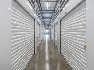 Extra Space Storage - 7758 - Vancouver - NE 94th St - Photo 5