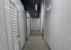 Extra Space Storage - 7765 - Madison - Seybold Rd - Photo 5