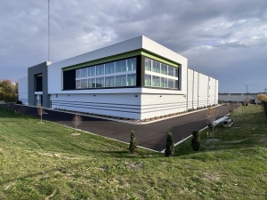 Extra Space Storage - 7765 - Madison - Seybold Rd - Photo 6