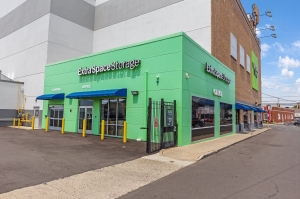 Extra Space Storage - 7780 - Stamford - Main St