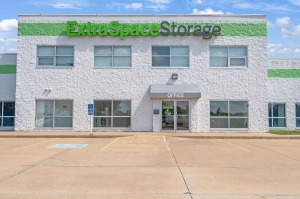 Extra Space Storage - 7834 - Wentzville - Continental Dr