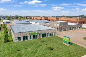 Extra Space Storage - 7837 - Fairview Heights - Longacre Dr - Photo 6