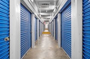 Extra Space Storage - 7838 - Belleville - Lebanon Ave - Photo 5