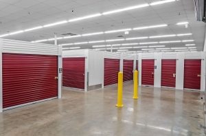 Extra Space Storage - 7842 - Saint Ann - Saint Charles Rock Rd - Photo 4