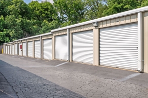 Extra Space Storage - 7848 - Owensboro - New Hartford Rd - Photo 4