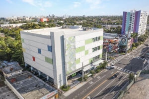 Extra Space Storage - 7857 - Miami - 36th St - Photo 6