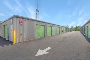 Extra Space Storage - 7887 - Parkville - Old Harford Rd - Photo 4