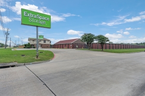 Extra Space Storage - 7919 - Baytown - 4500 Decker Dr