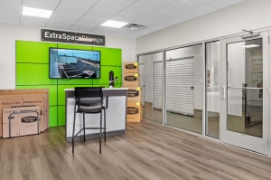 Extra Space Storage - 7945 - Wickliffe - Lakeland Blvd - Photo 2