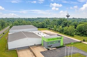 Extra Space Storage - 7991 - Fairport Harbor - East St - Photo 6