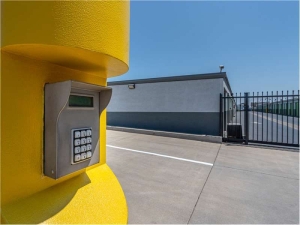 Extra Space Storage - 1112 - Tracy - 787 E 11th St - Photo 2