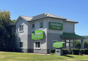 Extra Space Storage - 8072 - Modesto - Cummins Dr - Photo 6