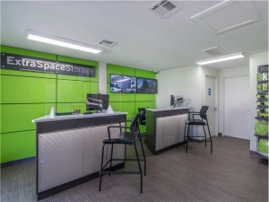 Extra Space Storage - 0226 - Tempe - West Southern Ave - Photo 3