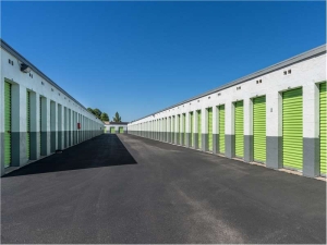 Extra Space Storage - 0226 - Tempe - West Southern Ave - Photo 4