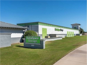 Extra Space Storage - 0226 - Tempe - West Southern Ave - Photo 6