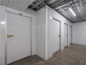 Extra Space Storage - 0257 - Phoenix - N 7th Street - Photo 5