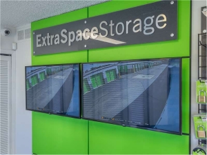 Extra Space Storage - 0307 - Troy - Coolidge Hwy - Photo 7