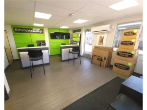 Extra Space Storage - 0534 - Albuquerque - Central Ave SE