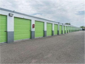 Extra Space Storage - 0534 - Albuquerque - Central Ave SE - Photo 4