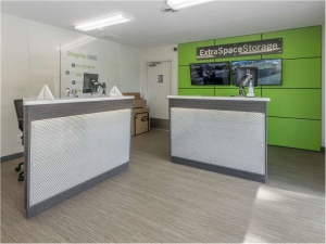 Extra Space Storage - 0821 - Lawnside - White Horse Pike - Photo 3