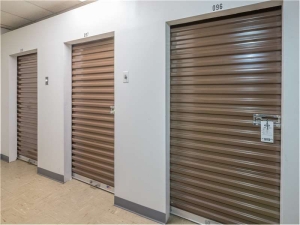 Extra Space Storage - 8222 - Dunmore - Reeves St - Photo 5