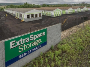 Extra Space Storage - 8222 - Dunmore - Reeves St - Photo 6