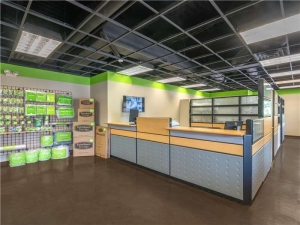 Extra Space Storage - 8258 - Houston - San Jacinto St - Photo 3