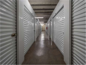 Extra Space Storage - 8258 - Houston - San Jacinto St - Photo 4