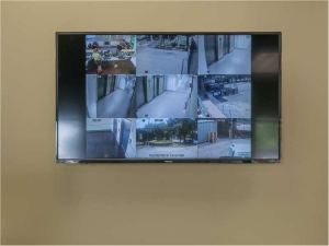 Extra Space Storage - 8258 - Houston - San Jacinto St - Photo 7