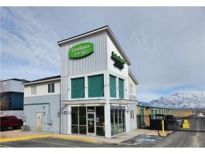 Extra Space Storage - 8289 - Saratoga Springs - N Stagecoach Dr - Photo 6