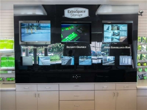 Extra Space Storage - 8337 - Sugar Land - Homeward Way - Photo 7