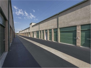 Extra Space Storage - 1527 - Menlo Park - 1520 Willow Rd - Photo 4