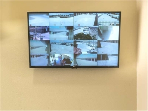 Extra Space Storage - 8526 - Hesperia - 13522 Main Street - Photo 7