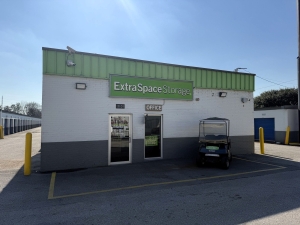 Extra Space Storage - 8556 - Houston - Tilfer Street