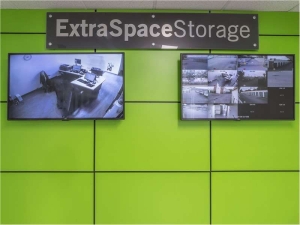 Extra Space Storage - 8602 - Houston - Golfway St - Annex - Photo 7