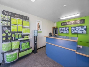 Extra Space Storage - 8789 - El Paso - North Mesa St. - Photo 3