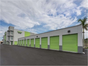 Extra Space Storage - 1866 - Venice - Tamiami Trail - Photo 4