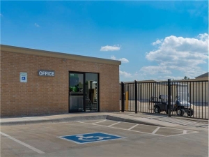 Extra Space Storage - 8799 - Edmond - Coltrane Road - Photo 6