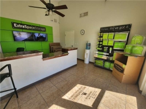 Extra Space Storage - 8908 - El Paso - 10201 Dyer St - Photo 3