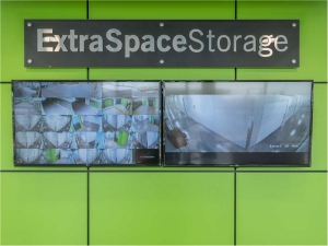 Extra Space Storage - 7034 - Murray - Commerce Dr - Photo 7