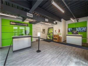 Extra Space Storage - 8955 - Fort Myers - Tamiami Trail - Photo 3