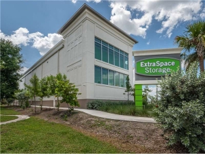 Extra Space Storage - 8955 - Fort Myers - Tamiami Trail - Photo 6