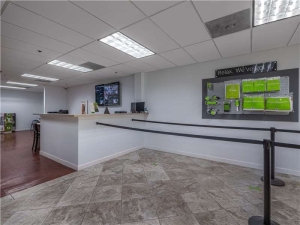 Extra Space Storage - 7256 - Jacksonville - Southpoint Pkwy - Photo 6