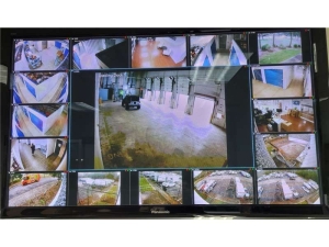 Extra Space Storage - 7256 - Jacksonville - Southpoint Pkwy - Photo 7