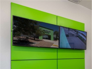 Extra Space Storage - 1915 - Rio Rancho - Fulcrum Way - Photo 7