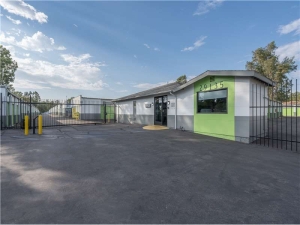 Extra Space Storage - 7350 - Lake Elsinore - Riverside Dr