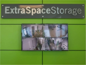 Extra Space Storage - 7337 - Rockville - Montgomery - Photo 7