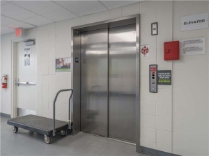 Extra Space Storage - 7326 - Spokane - Division St - Photo 4